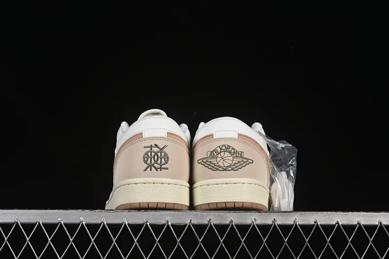 All categories Air Jordan Jordan series basketball shoes Air Jordan 1 Low Air Jordan 1 Low "Dongdan" AJ1 Joe 1 coconut milk white low-top cultural casual sneakers IB8855-121